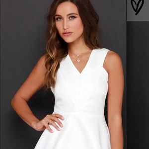 Lulu’s INCURABLY ROMANTIC IVORY SKATER DRESS NWT